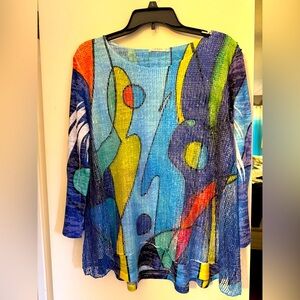 Jess & Jane Tunic top. Made in USA. Size Medium.